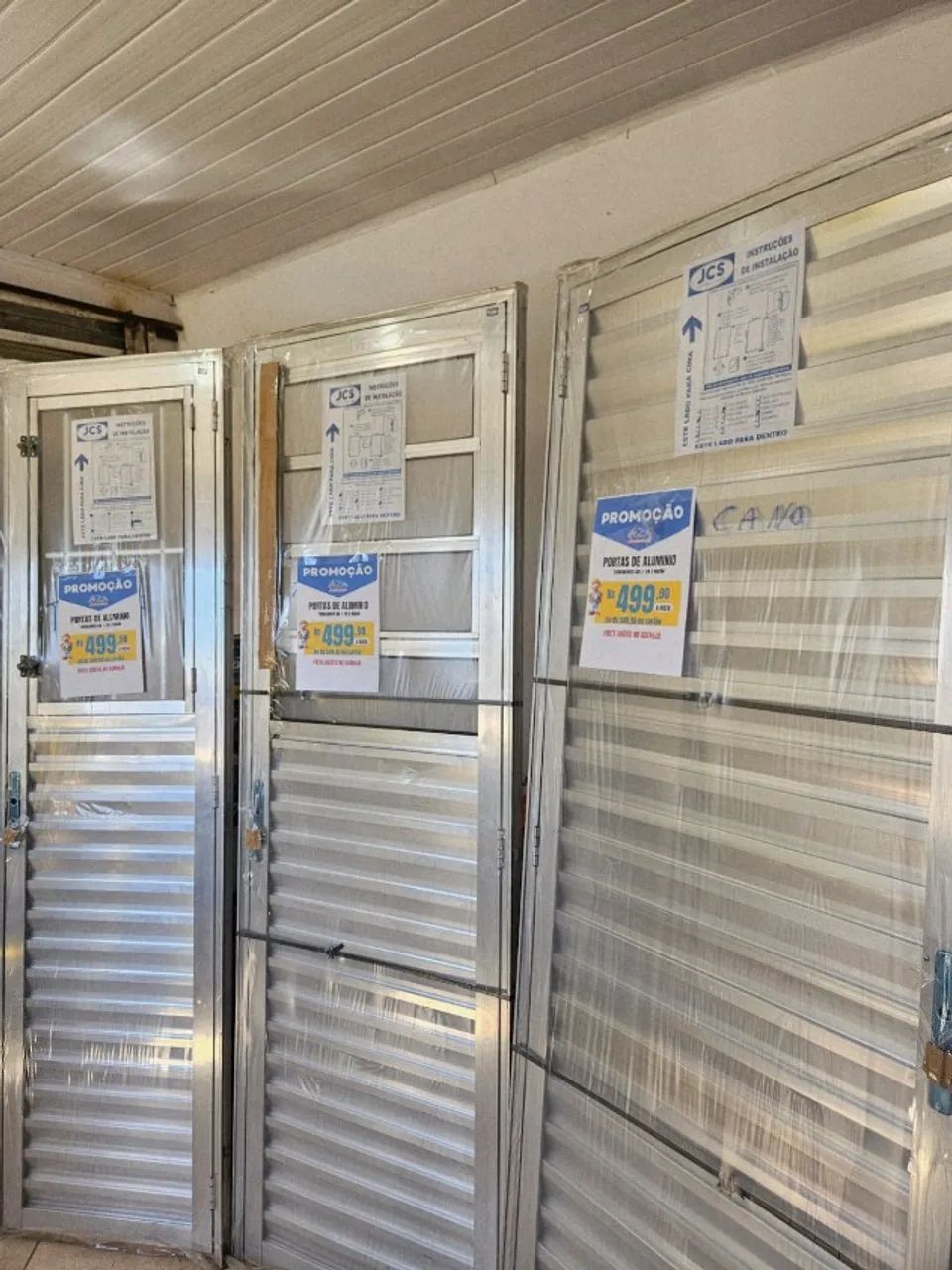 Portas de Aluminio completas e novas - Foto 4