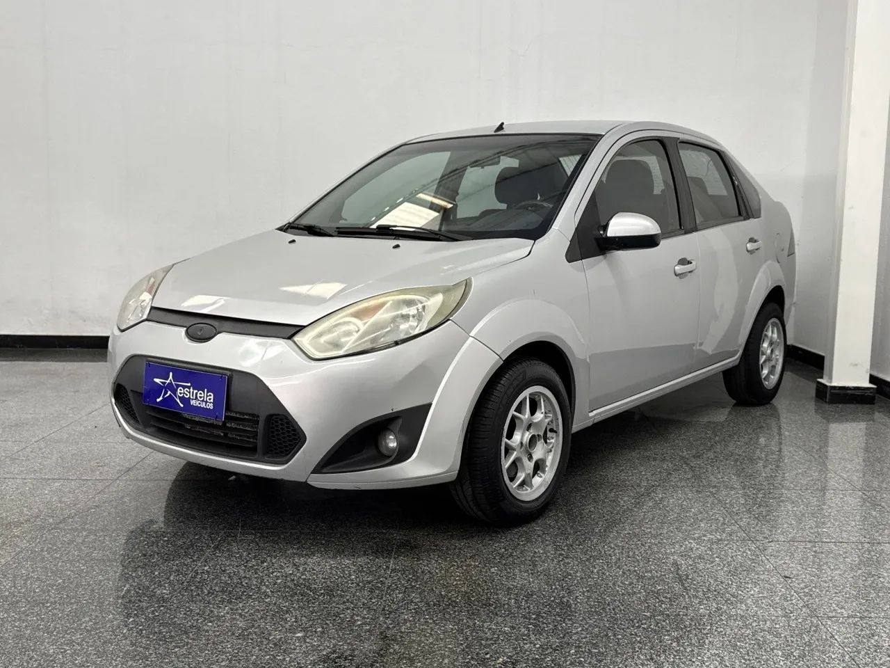 Ford Fiesta 2013 1.6 mpi sedan 8v flex 4p manual