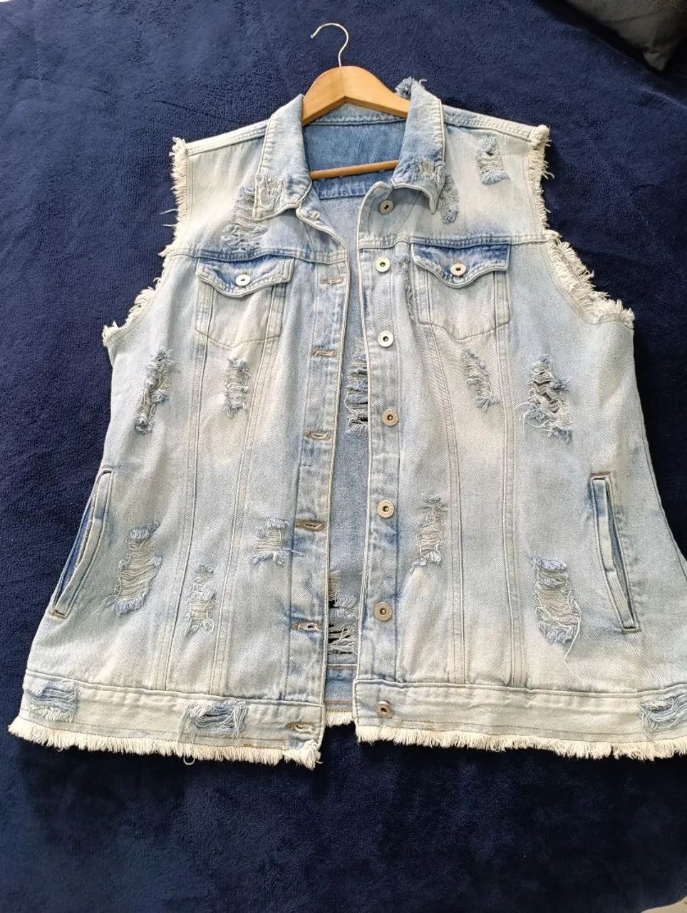 Colete Jeans Destroyed Feminino
