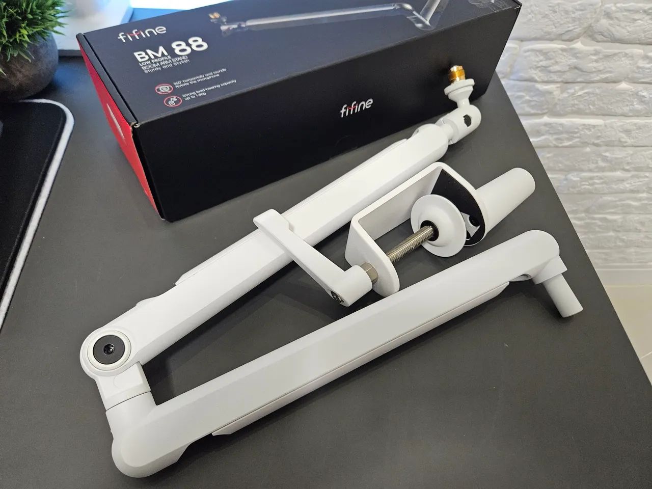 Fifine BM88 Adjustable Microphone Arm64341323651330121