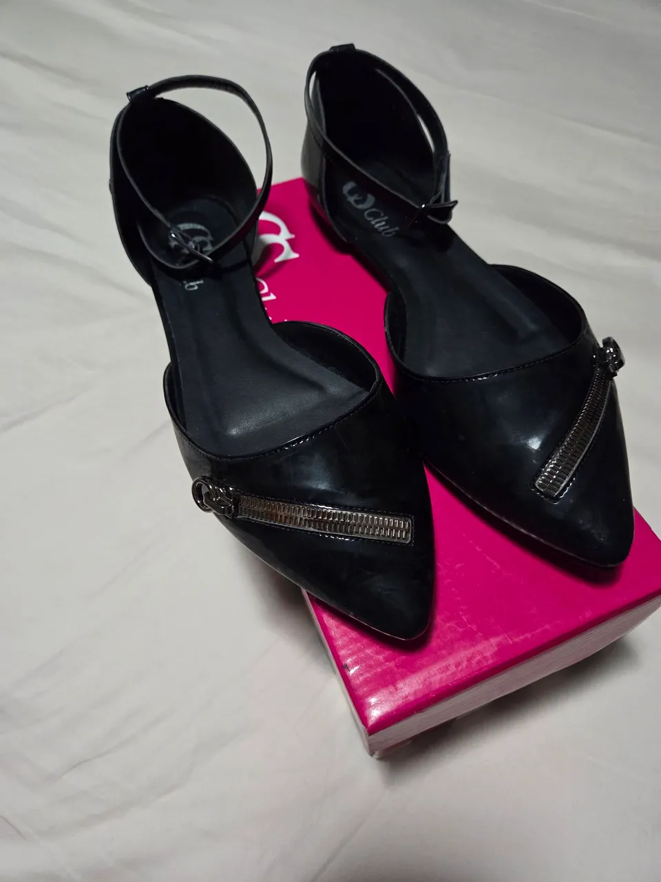 Sandalia/Sapatilha preta 38