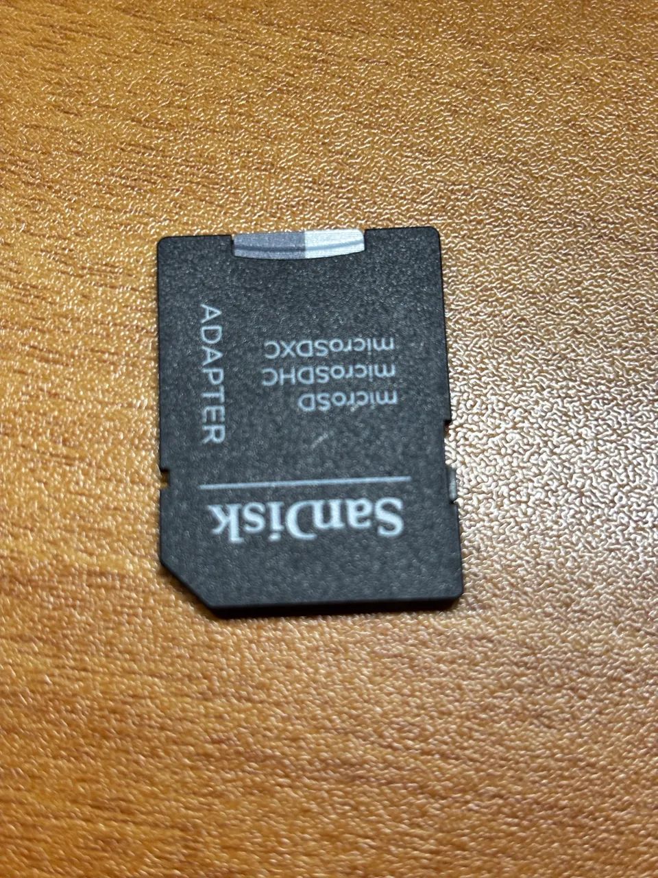 4 Units of Memory Cards64960489575937122