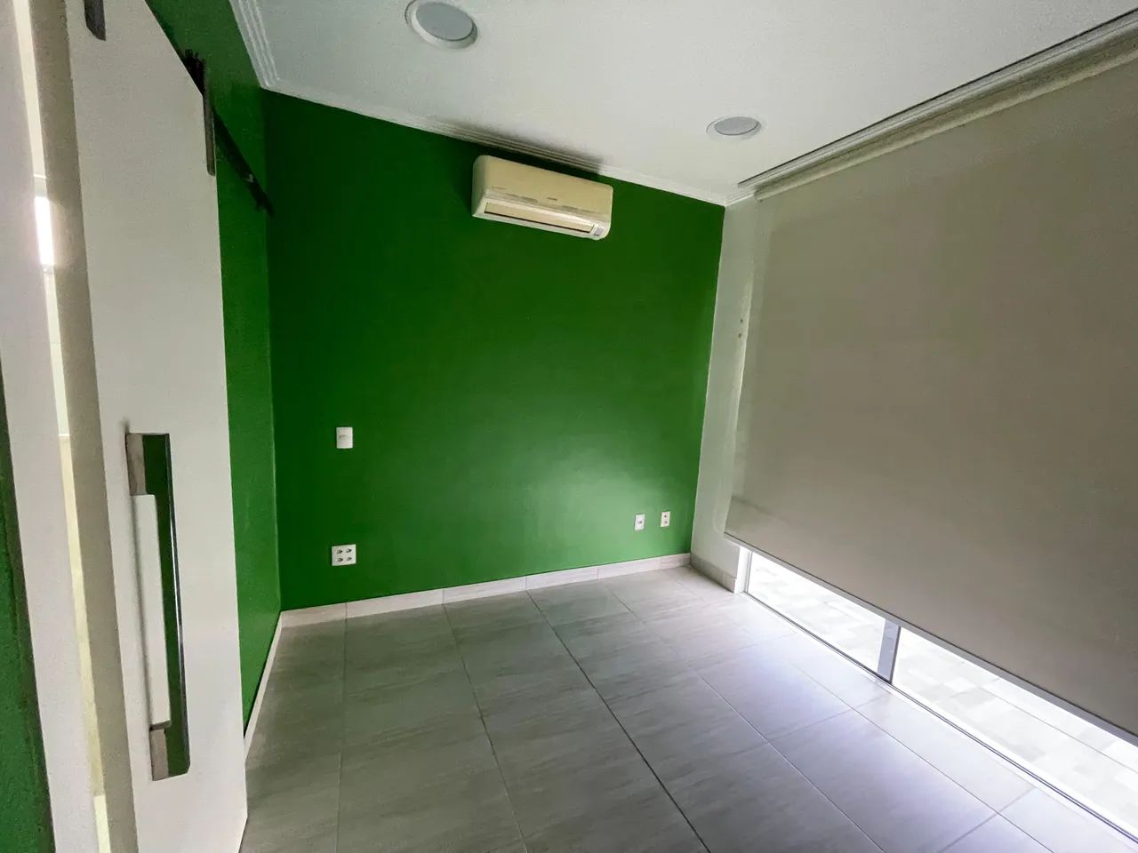 RESIDENCIAL LARANJEIRAS,  200M2, 3 QTOS S/ 1 SUÍTE,  ARMÁRIOS, CLIMATIZADA, EDÍCULA , FINA - Foto 3