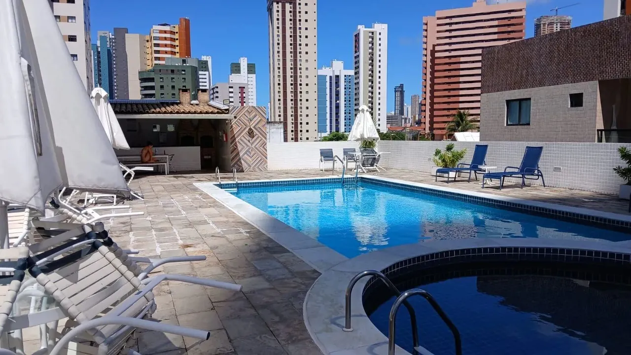 Belo apartamento em Manaíra com excelente área de lazer!!