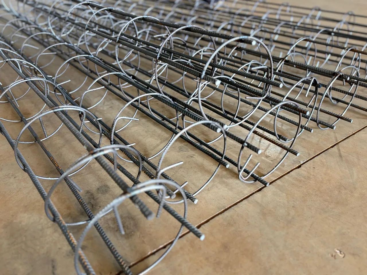 Coluna Armada Padrão 64673395868802122