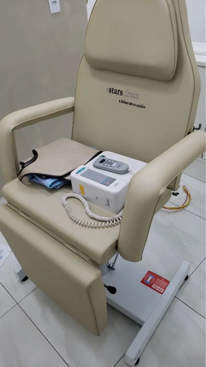 Maca Poltrona para estética, massagem, harmonização facial, profissional
