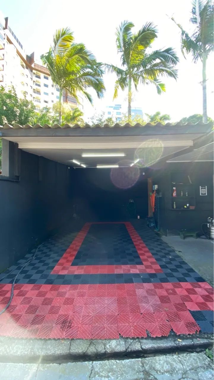 Vendo cobertura completa em madeira