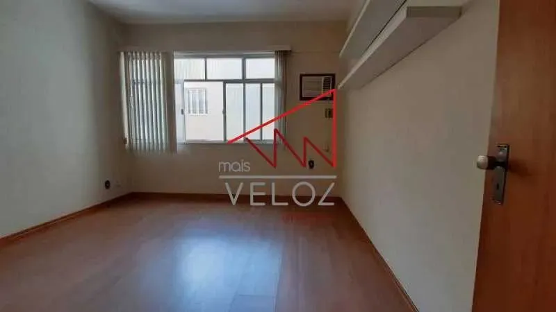 Sala-À VENDA-Catete-Rio de Janeiro-RJ