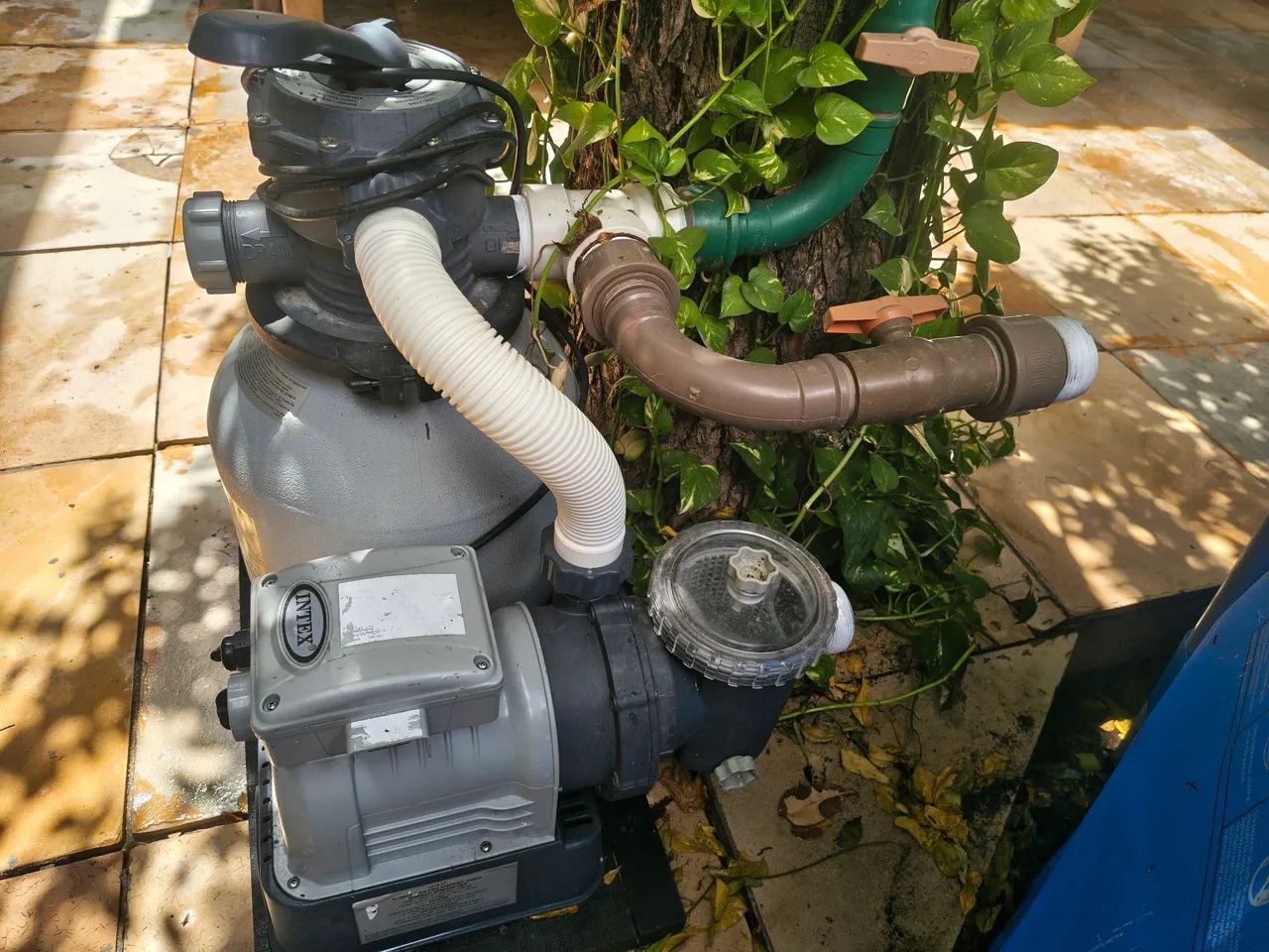 Picina c/ motor de filtro de área intex - Foto 6