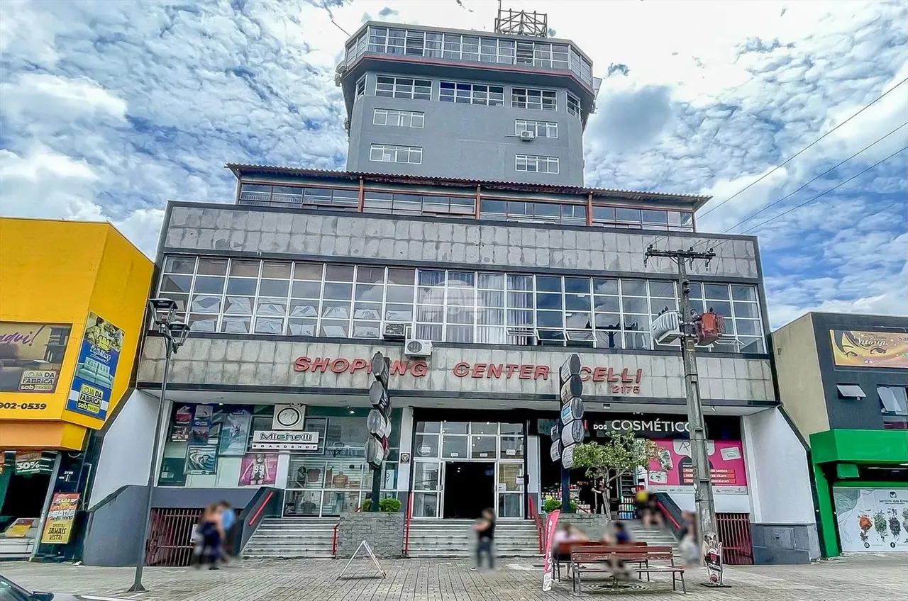 Sala Comercial para Venda no Bairro Centro em São José dos Pinhais