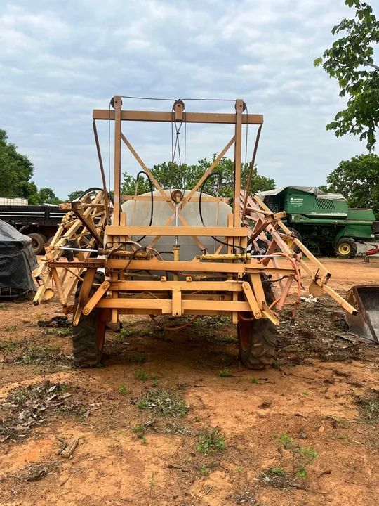 Pulverizador de Arrasto Jacto Columbia Cross - Foto 4