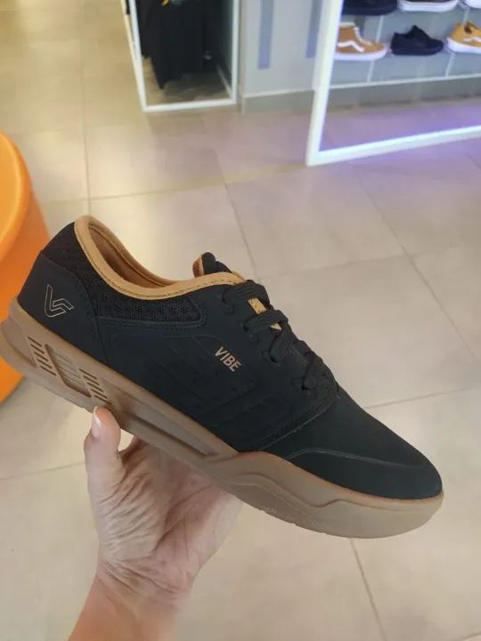 PROMOCAO VOLTA AS AULAS - TENIS VIBE MASC 38 A 41 - Foto 6