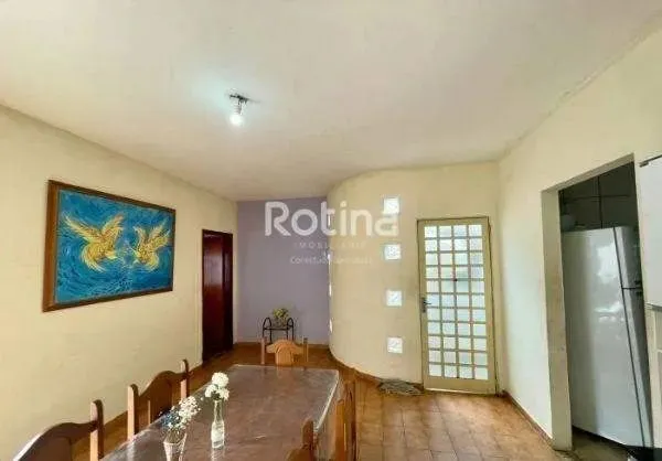 Casa á venda, 4 quartos, Nossa Senhora Aparecida - Uberlândia/MG - Rotina Imobiliária
