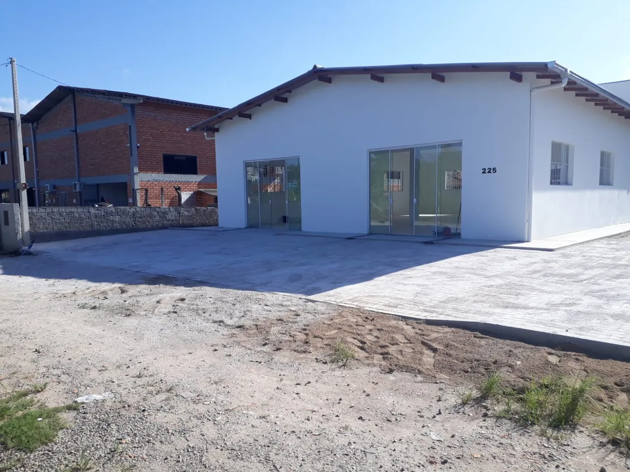 Alugo sala comercial Gaspar rua duque de caxias, 225