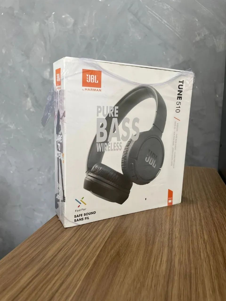 JBL Tune 510 Wireless Headphones - Pure Bass