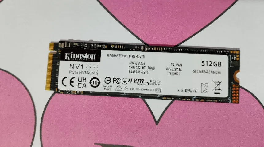 SSD NVMe Kingston 512GB Win10