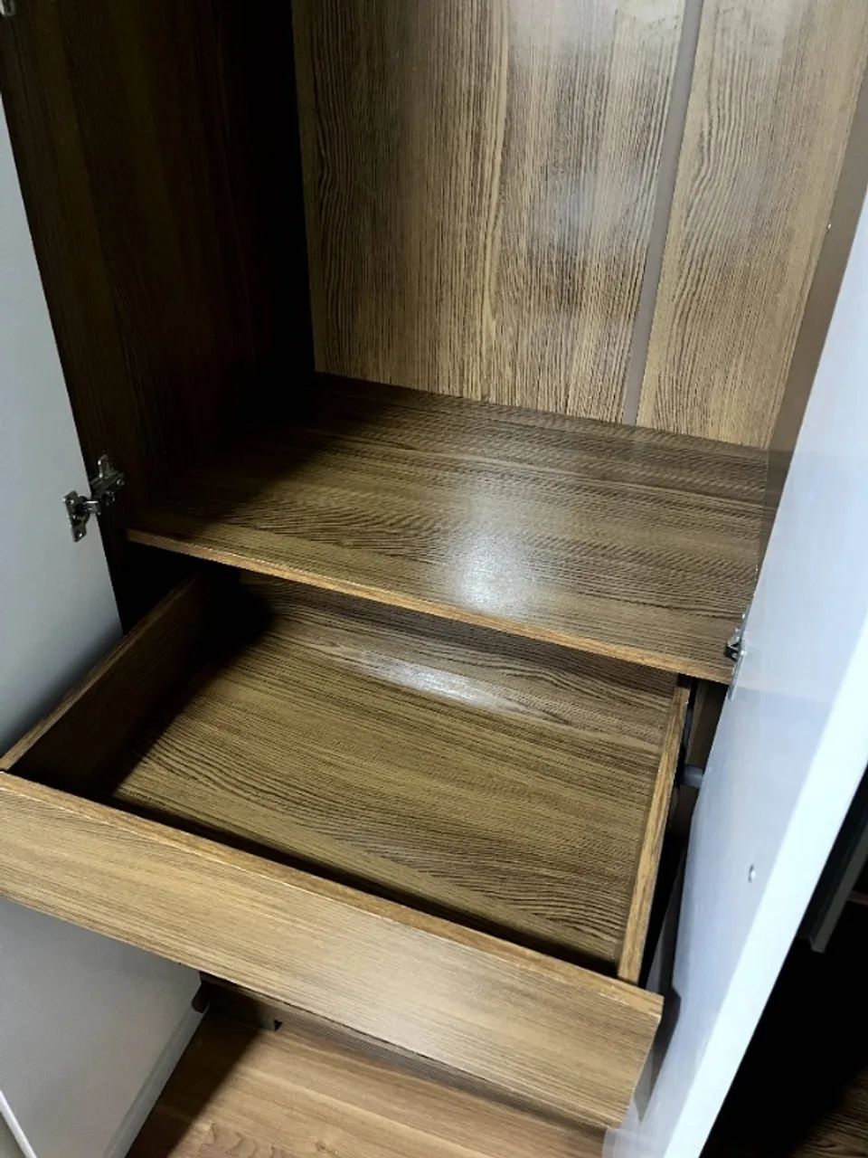 Guarda Roupas 7 portas Impecável sem detalhes!! - Foto 5