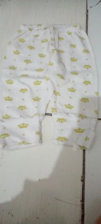 Calças todas por 50 reais  bem conservadas  - Foto 5