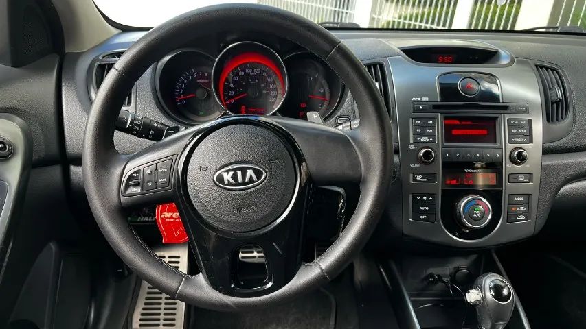 KIA CERATO 2013 IMPECAVEL - Foto 5