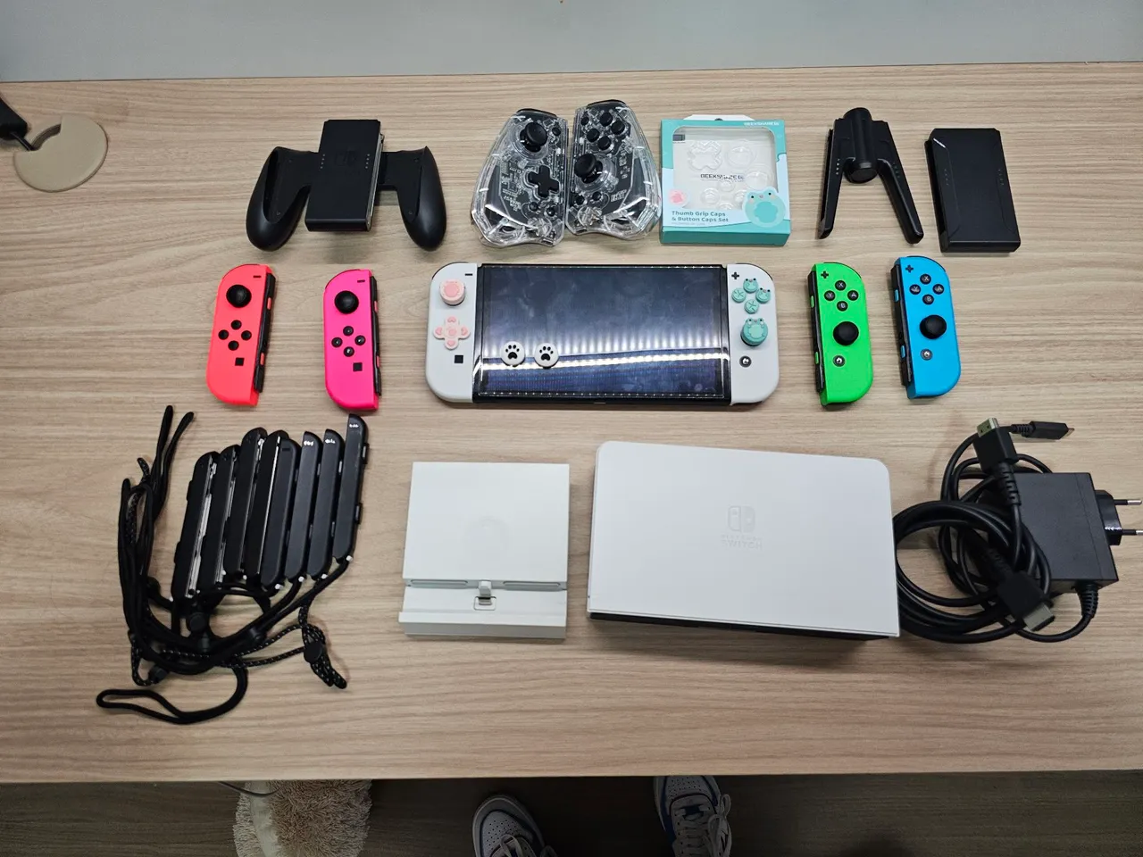 Nintendo Switch Oled + Kit de Acessórios