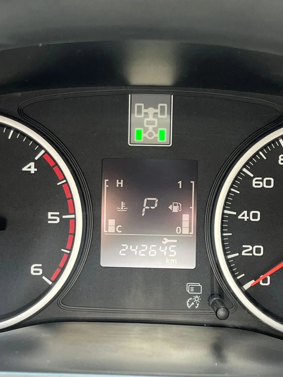 Mitsubishi L200 Triton Sport HPE-S 2.4 CD Dies. AUT 2019 - Foto 6