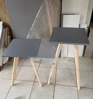 2 mesinhas decorativas multiuso