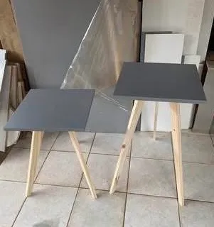 2 mesinhas decorativas multiuso
