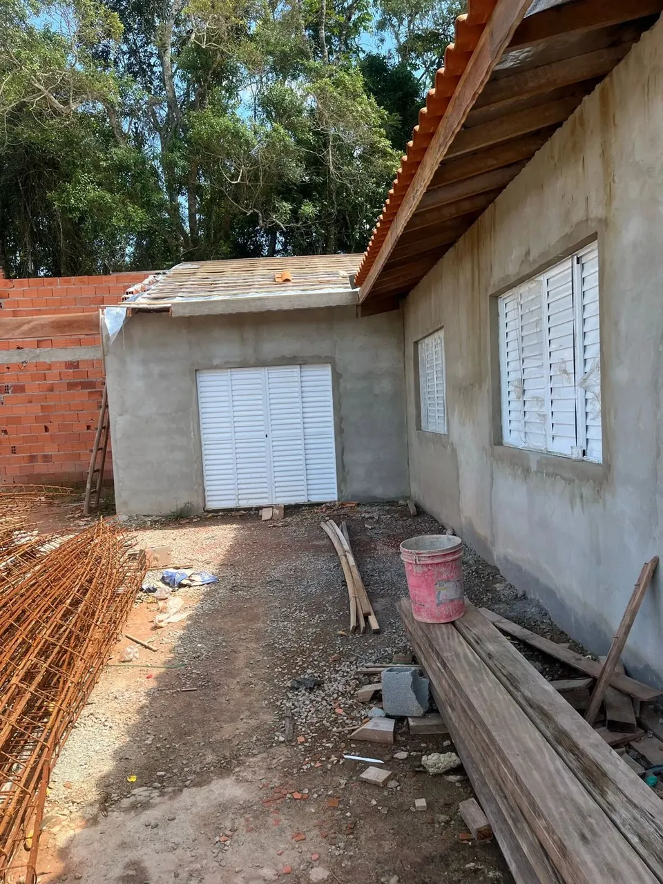 Linda Chácara em Ibiúna no em condomínio Fechado