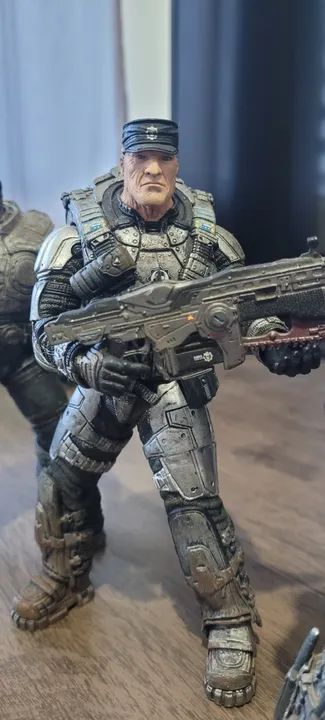 Gears of War NECA - Lote com 4 action figures