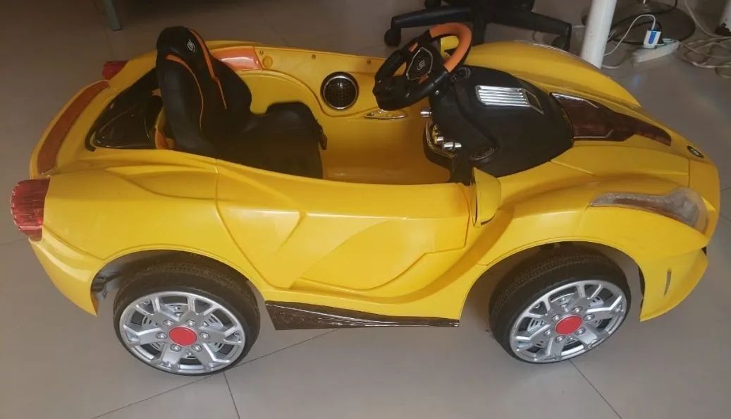 Carrinho Elétrico Infantil -  Acelere a Diversão! - Foto 3