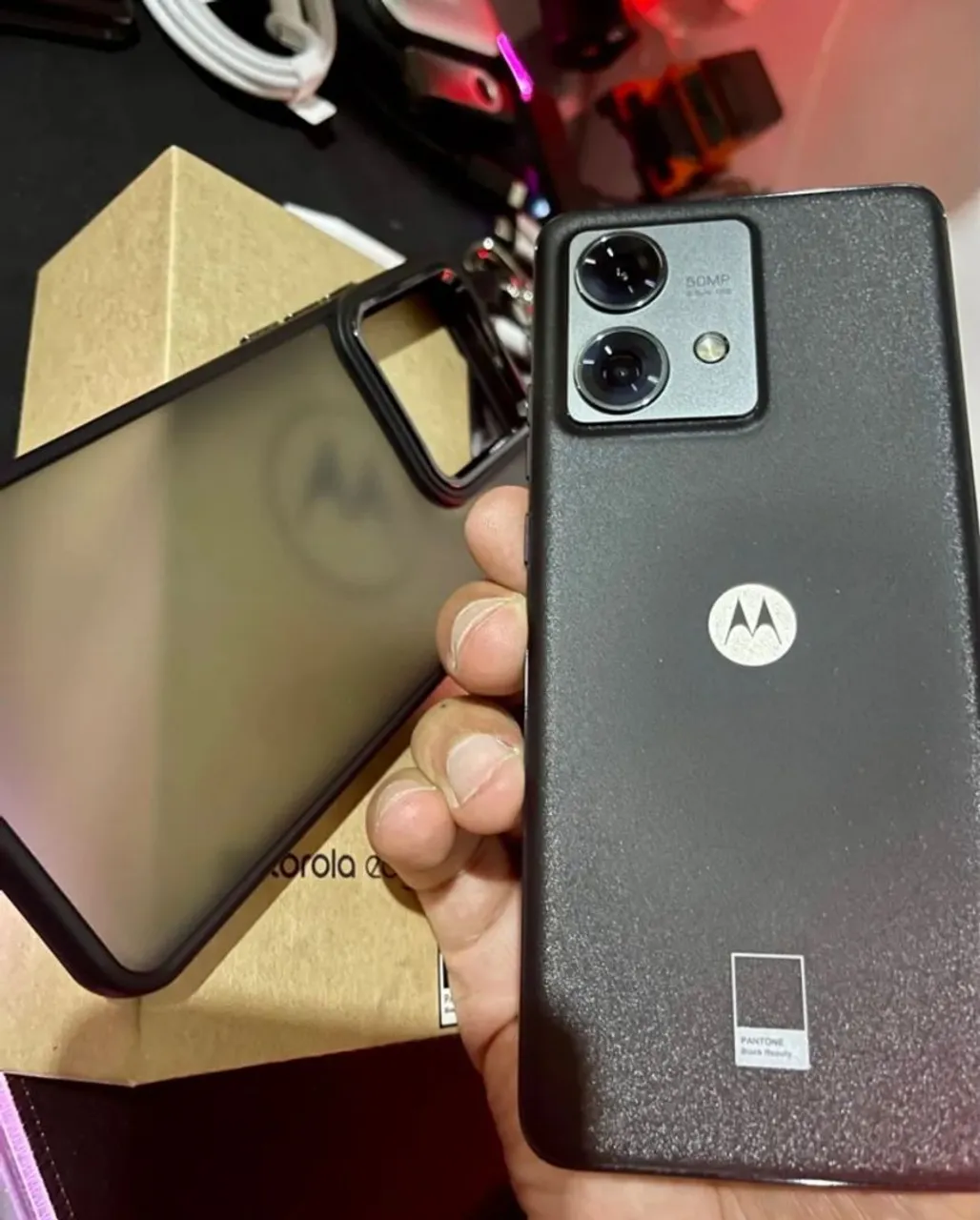 ? MOTOROLA EDGE 40 NEO - 256GB - SEMI NOVO ?<br>? Desempenho TOP + Visual Premium ?