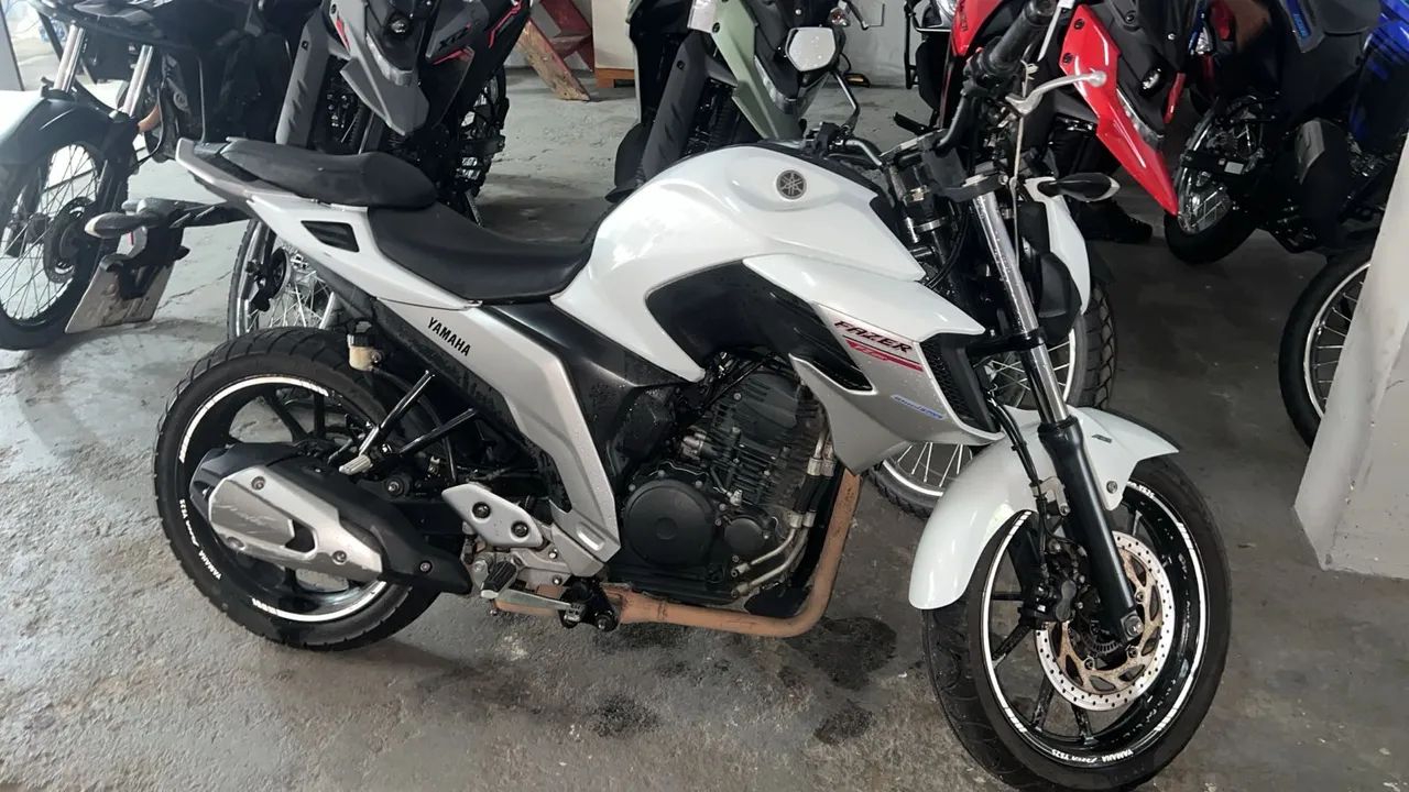 FZ25 muito nova  - Foto 4