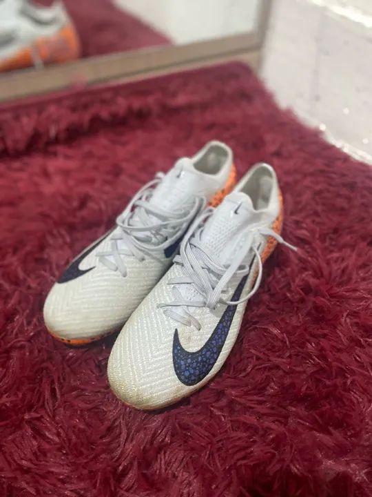 Chuteira Nike - Mercurial
