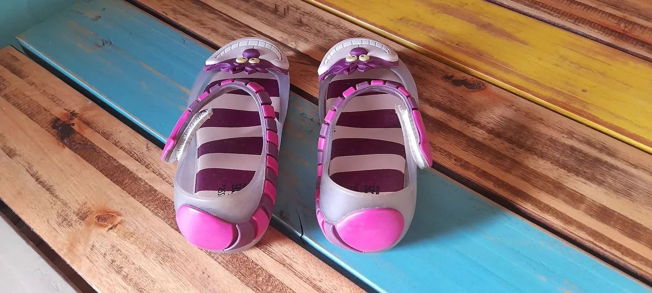 Sandálias Infantil Melissa Gatinho Cheshire - Foto 3