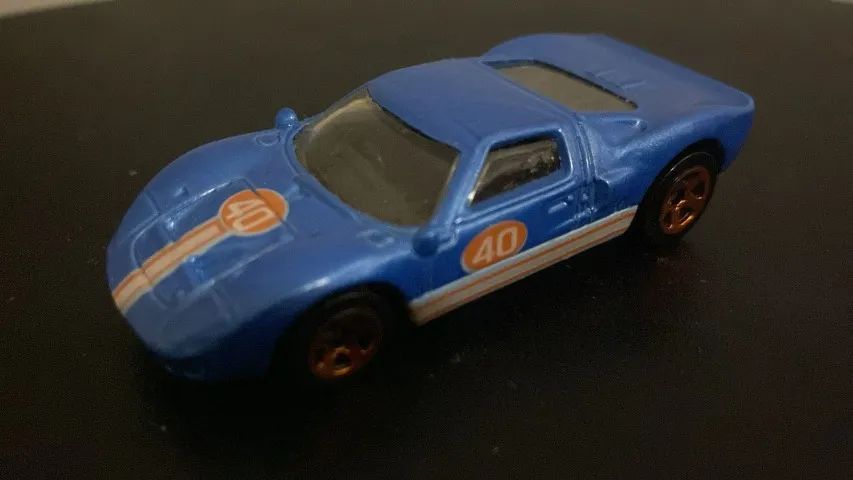 Ford GT40 Azul nº 40 - Hot Wheels