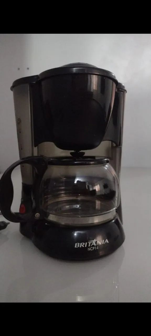 Cafeteira funcionando perfeitamente Britânia 