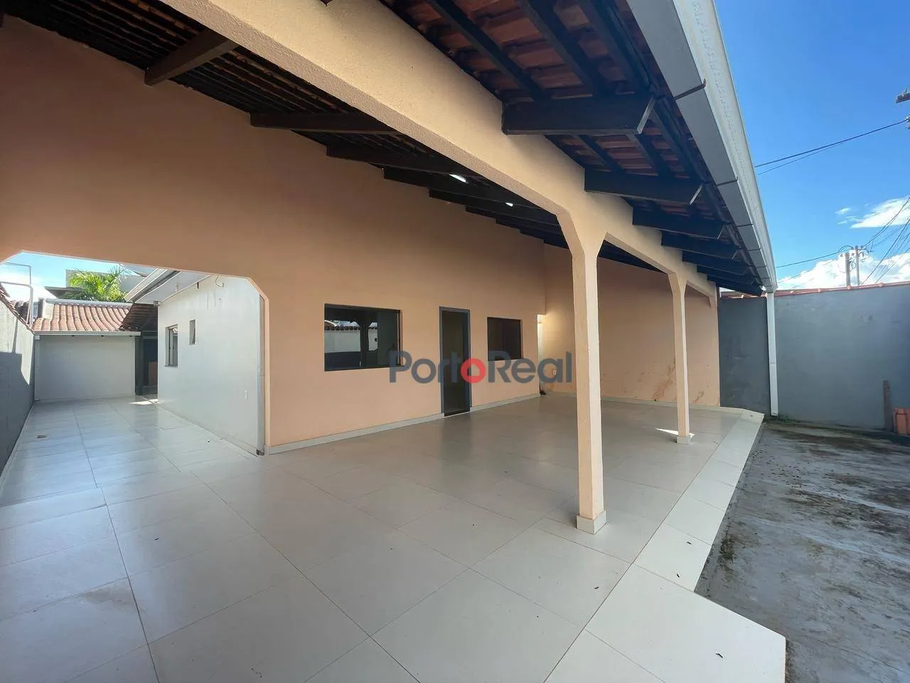 Casa com 2 dormitórios para alugar, 200 m² por R$ 3.300,00/mês - Aponiã - Porto Velho/RO