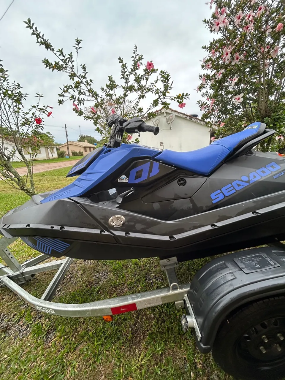 Jat Spark seminovo