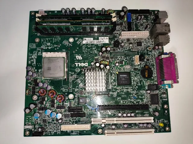Vendo placa mãe Dell Optiplex 740 completa funcionando