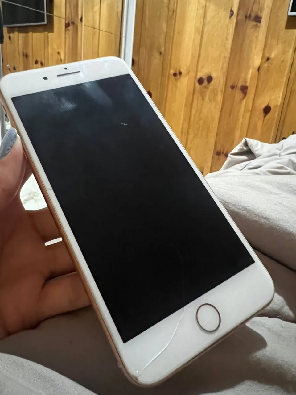 iPhone 8 Plus - Rosé Gold