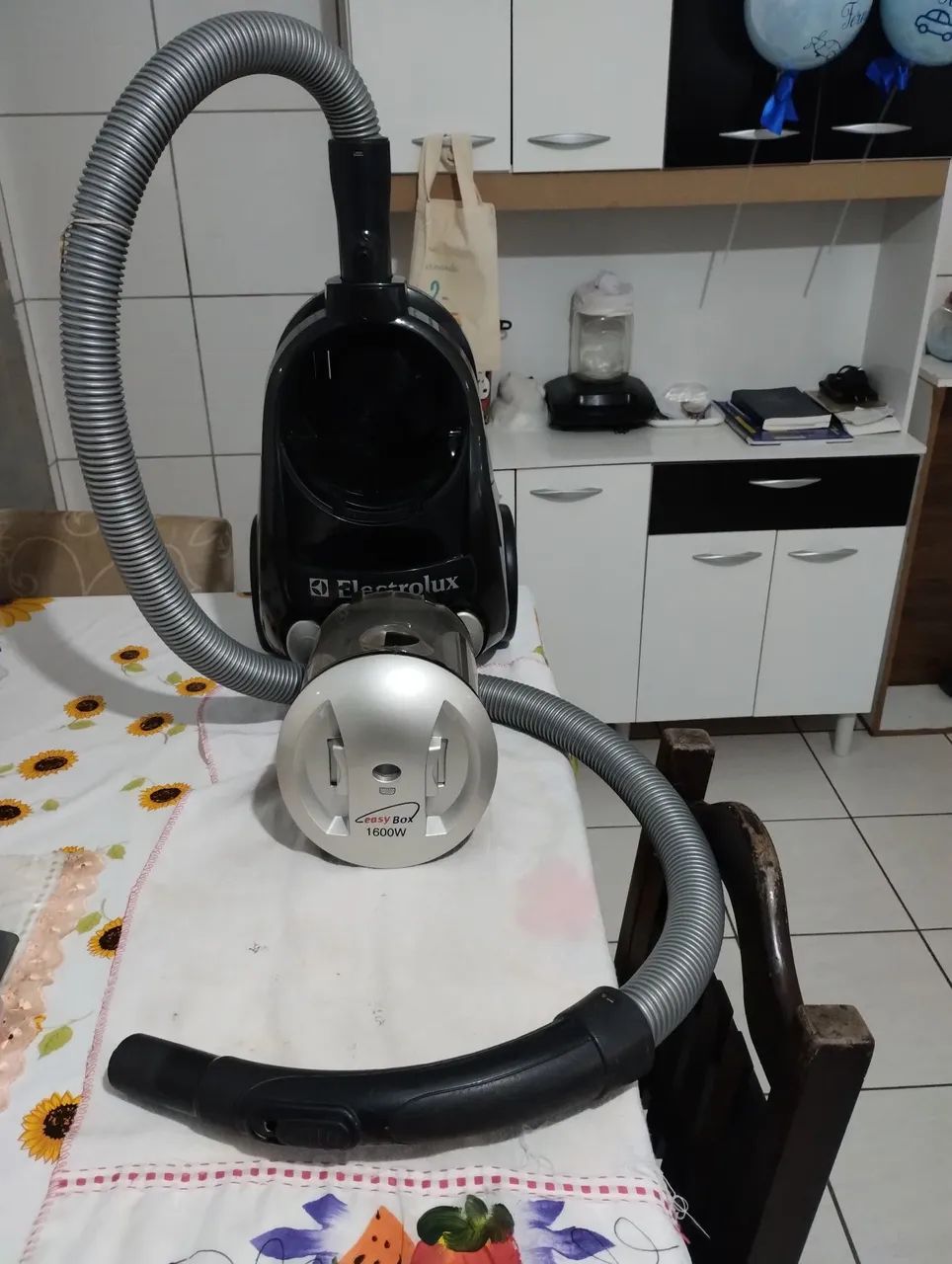 Aspirador de Pó Electrolux Easy Box 1600W - Foto 6