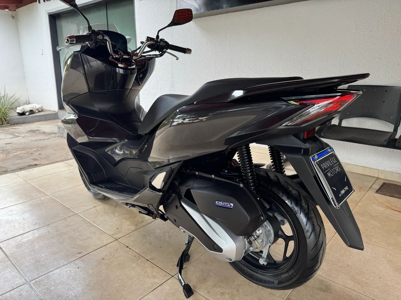 HONDA PCX 160cc AUTOMÁTICA 2023/2024 - Foto 3