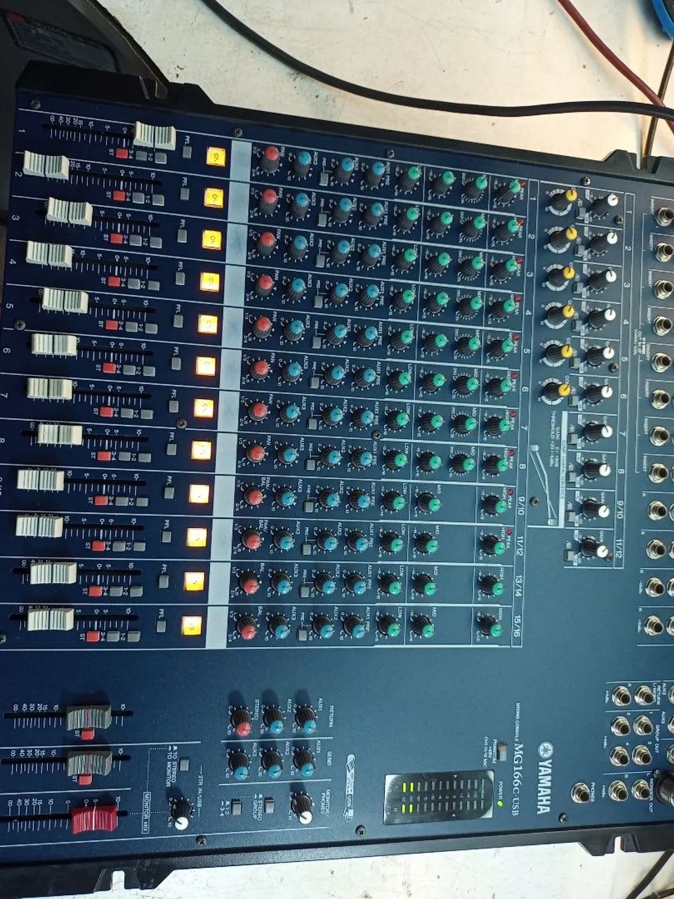 Mesa de Som Yamaha Mg-166C-Usb C/ garantia - Foto 4
