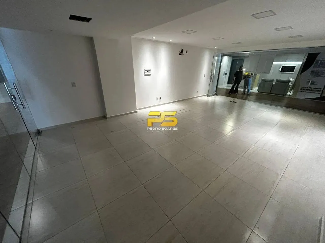 Sala comercial para Locação- Brisamar