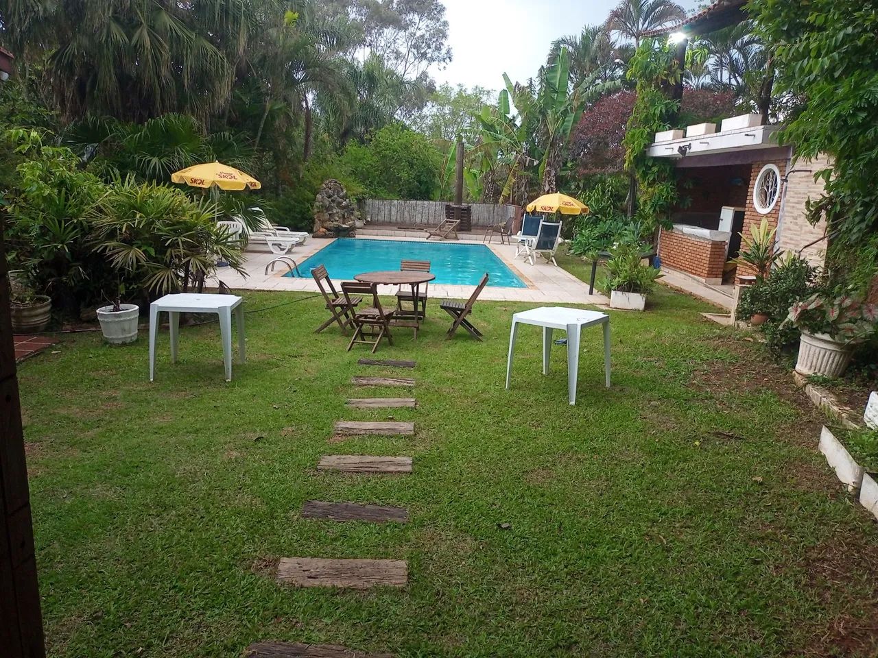 Aluga-se chácara Mairiporã PÁSCOA 4.500,00 (20 pessoas)