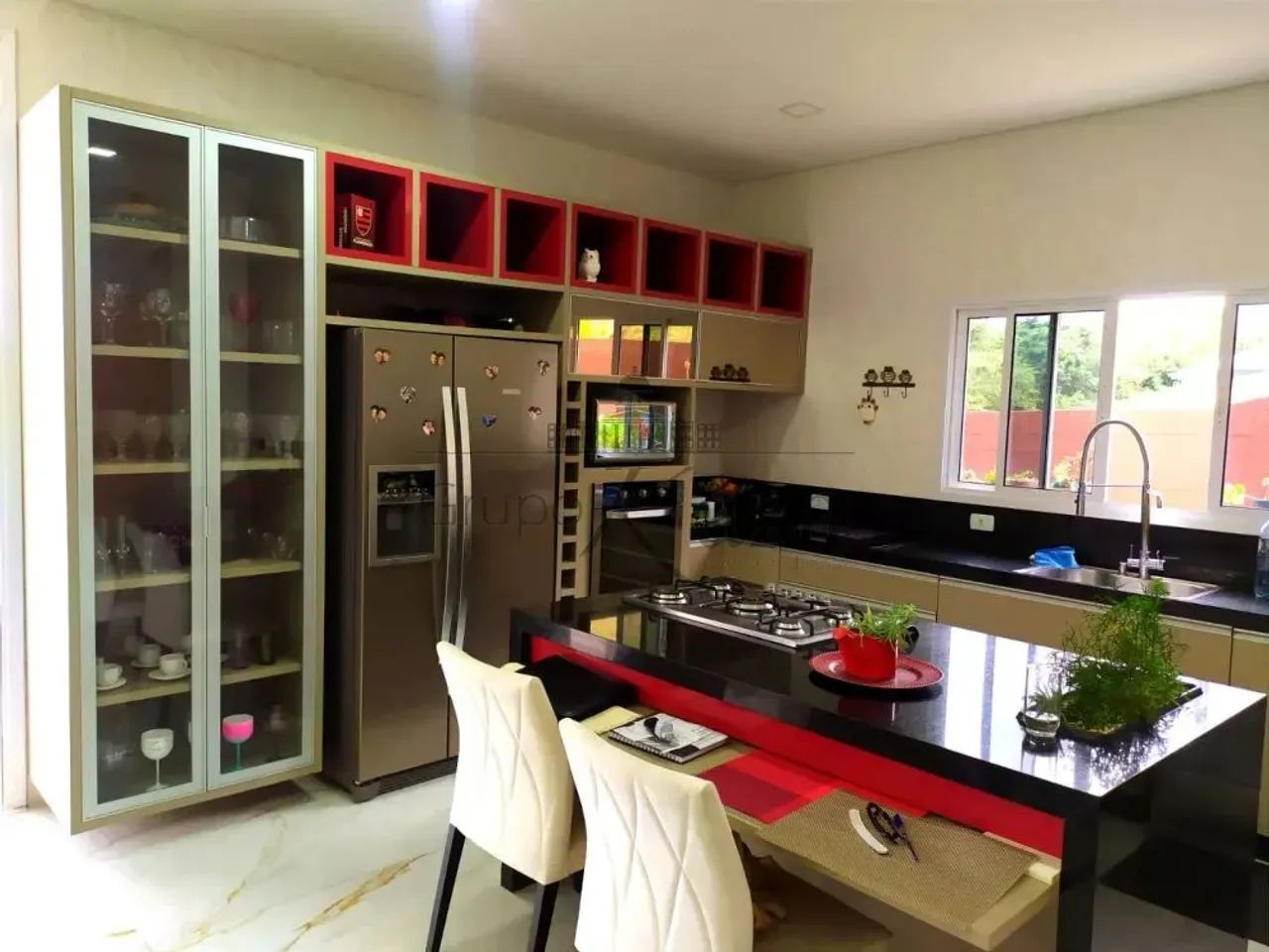Magnífico Sobrado em Condomínio - Jacareí - Residencial Mirante do Vale - 350m² - 3 Suítes - Foto 5