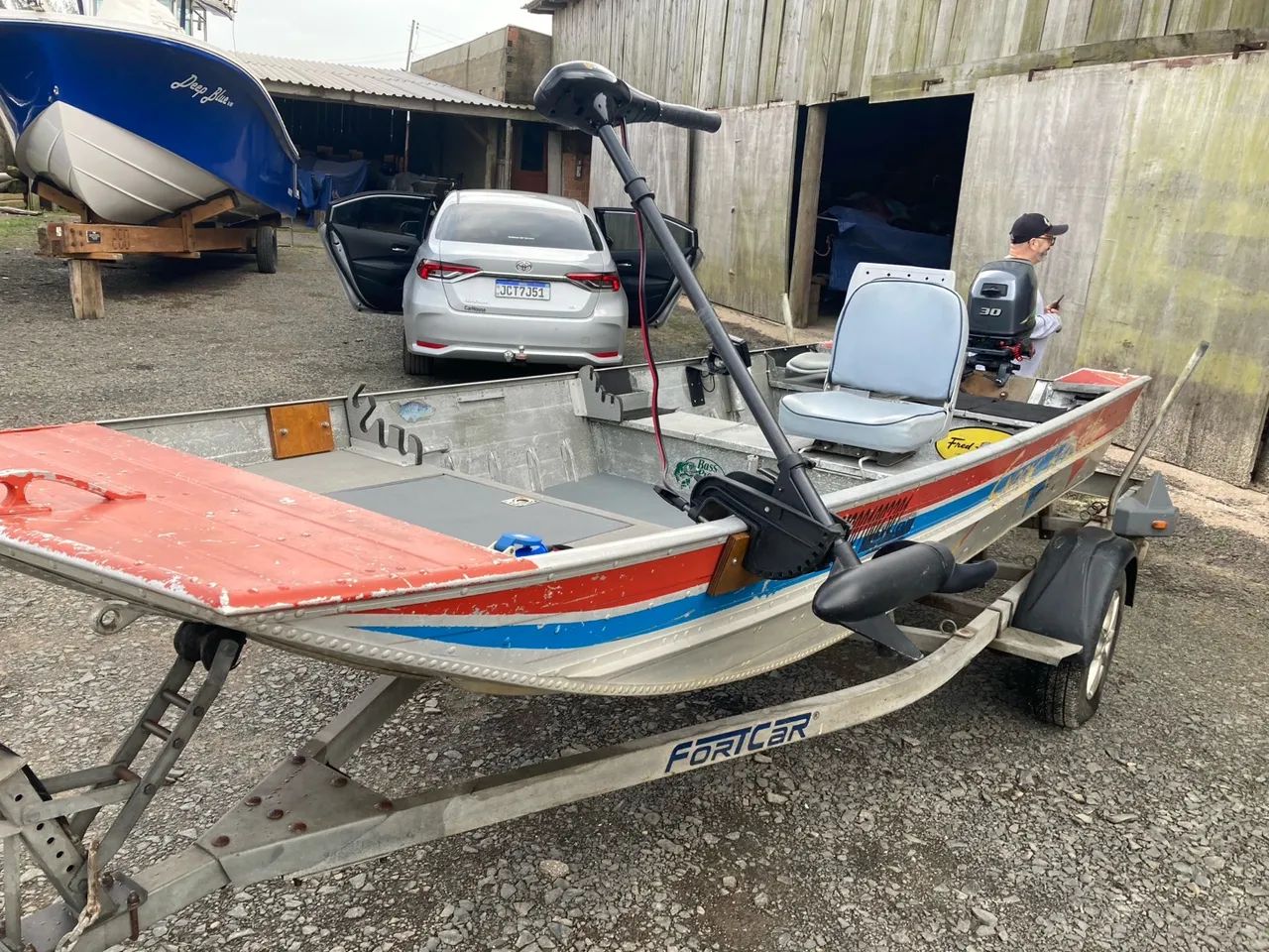 Barco de alumínio com motor - Ótimo estado! - Foto 14