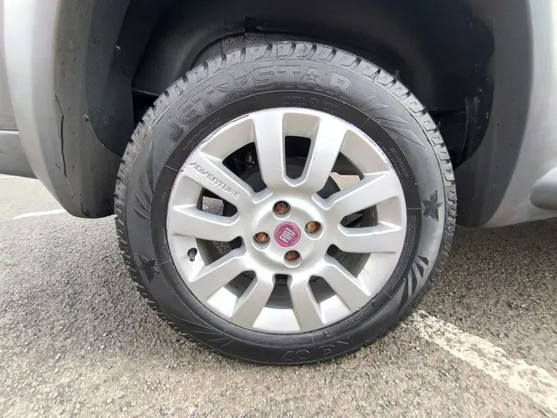 Fiat Strada Adventure1.8/ 1.8 LOCKER Flex CD, foto 11 de 19