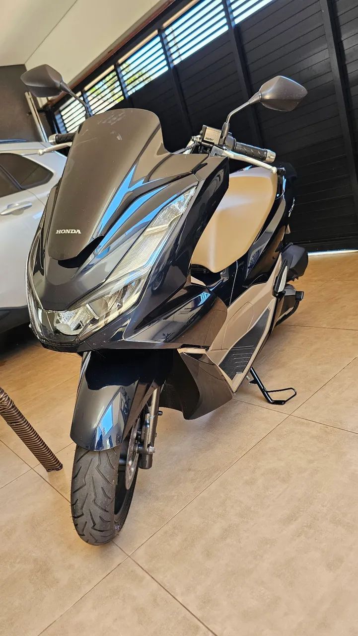 PCX DLX 2025 - Foto 5