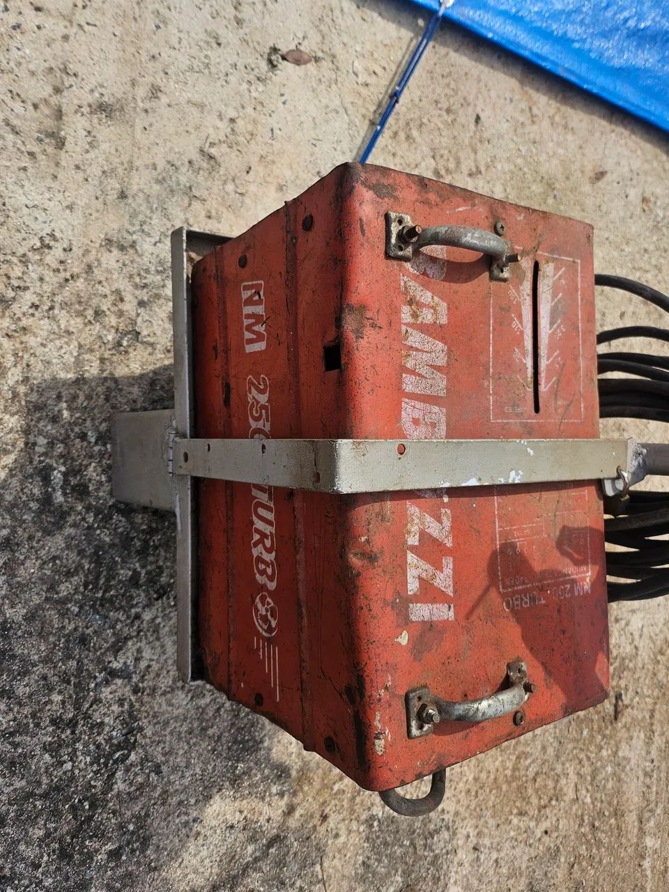MÁQUINA DE SOLDA BAMBOZZI TURBO 250A.  - Foto 2